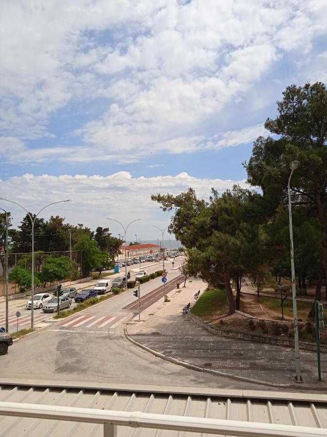 Paralion Town Apartments أليكسانثيربوليس المظهر الخارجي الصورة