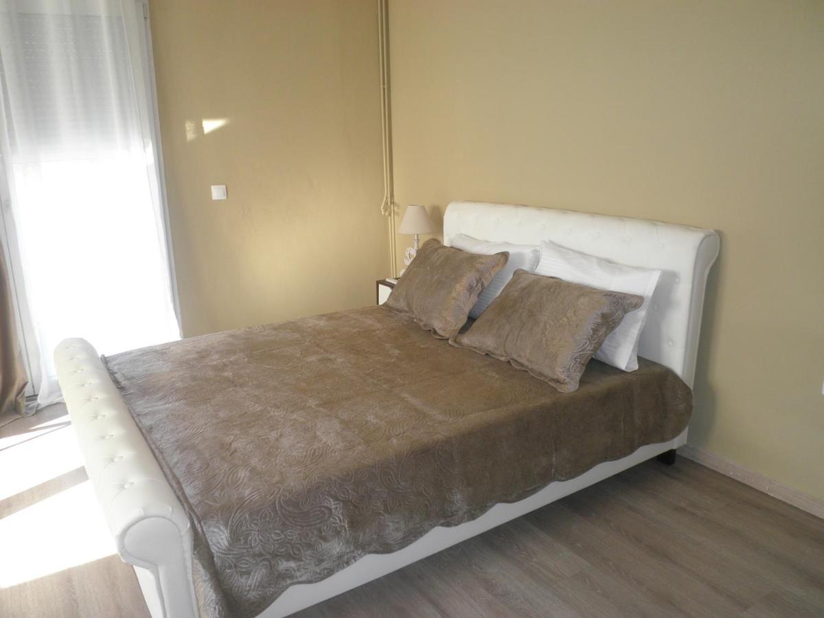 Paralion Town Apartments أليكسانثيربوليس المظهر الخارجي الصورة