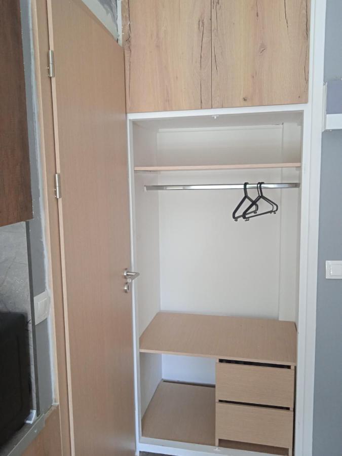 Paralion Town Apartments أليكسانثيربوليس المظهر الخارجي الصورة