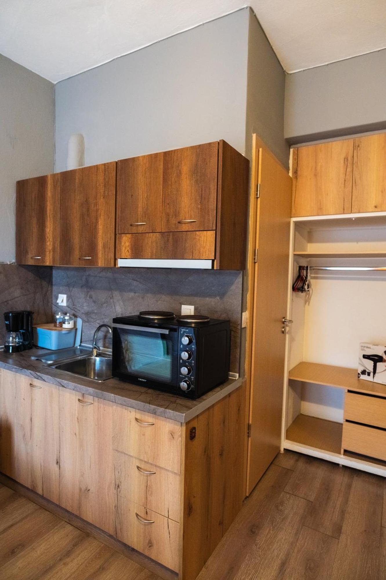 Paralion Town Apartments أليكسانثيربوليس المظهر الخارجي الصورة
