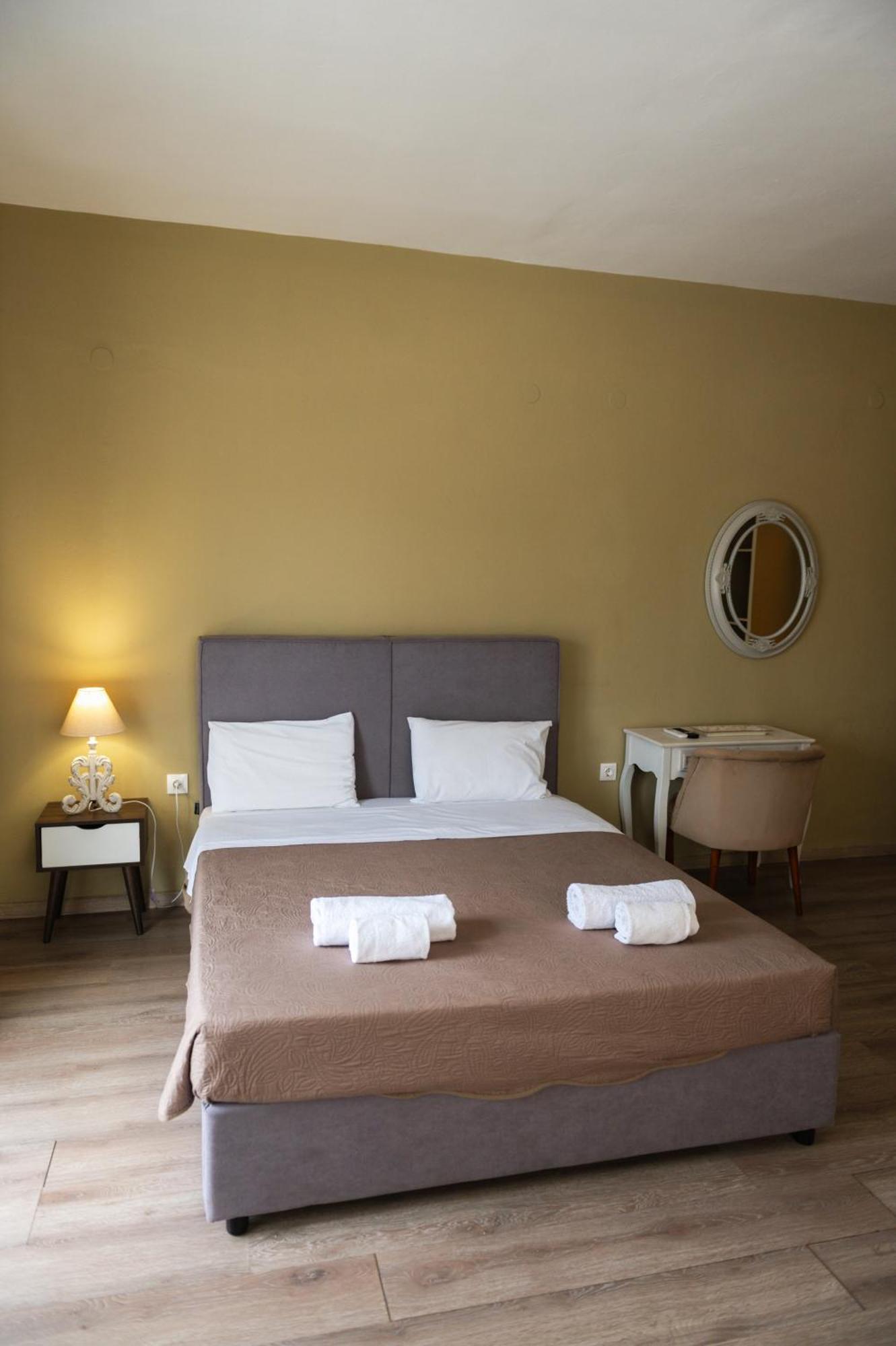 Paralion Town Apartments أليكسانثيربوليس المظهر الخارجي الصورة